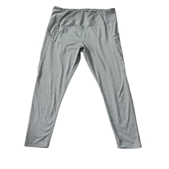 Danskin Women's Gray Athletic Stripped Cropped Leggings Size XL - Picture 2 of 8